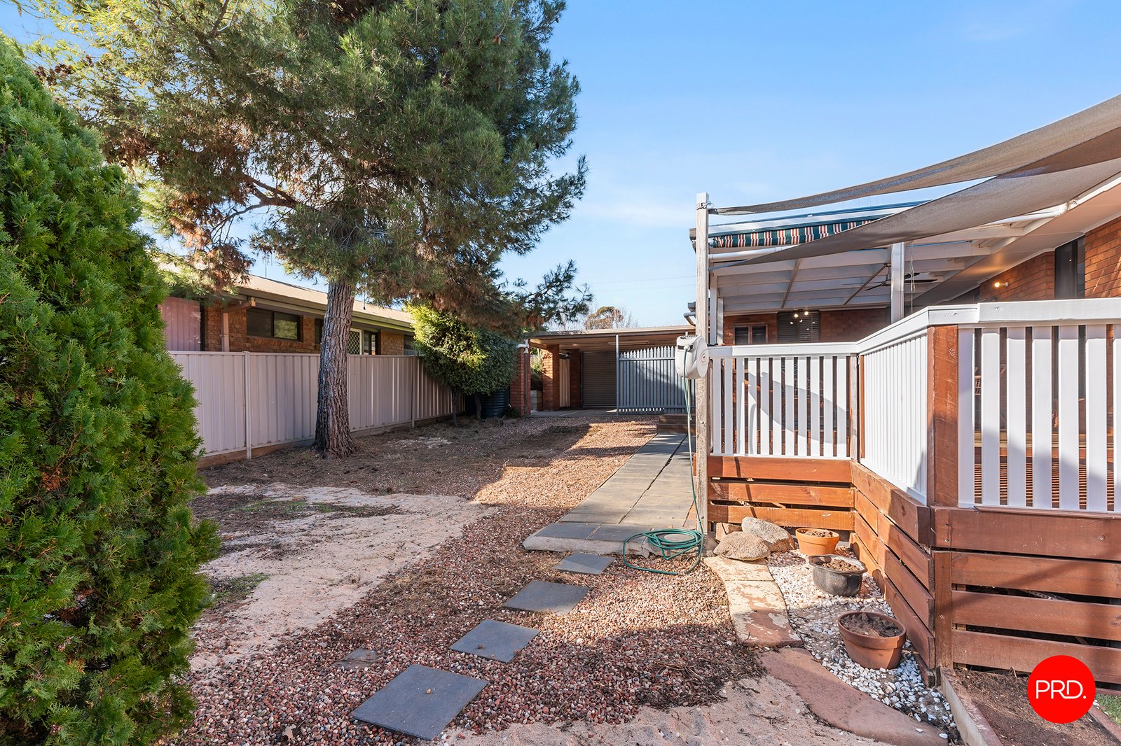21 Clee Crescent STRATHDALE 20