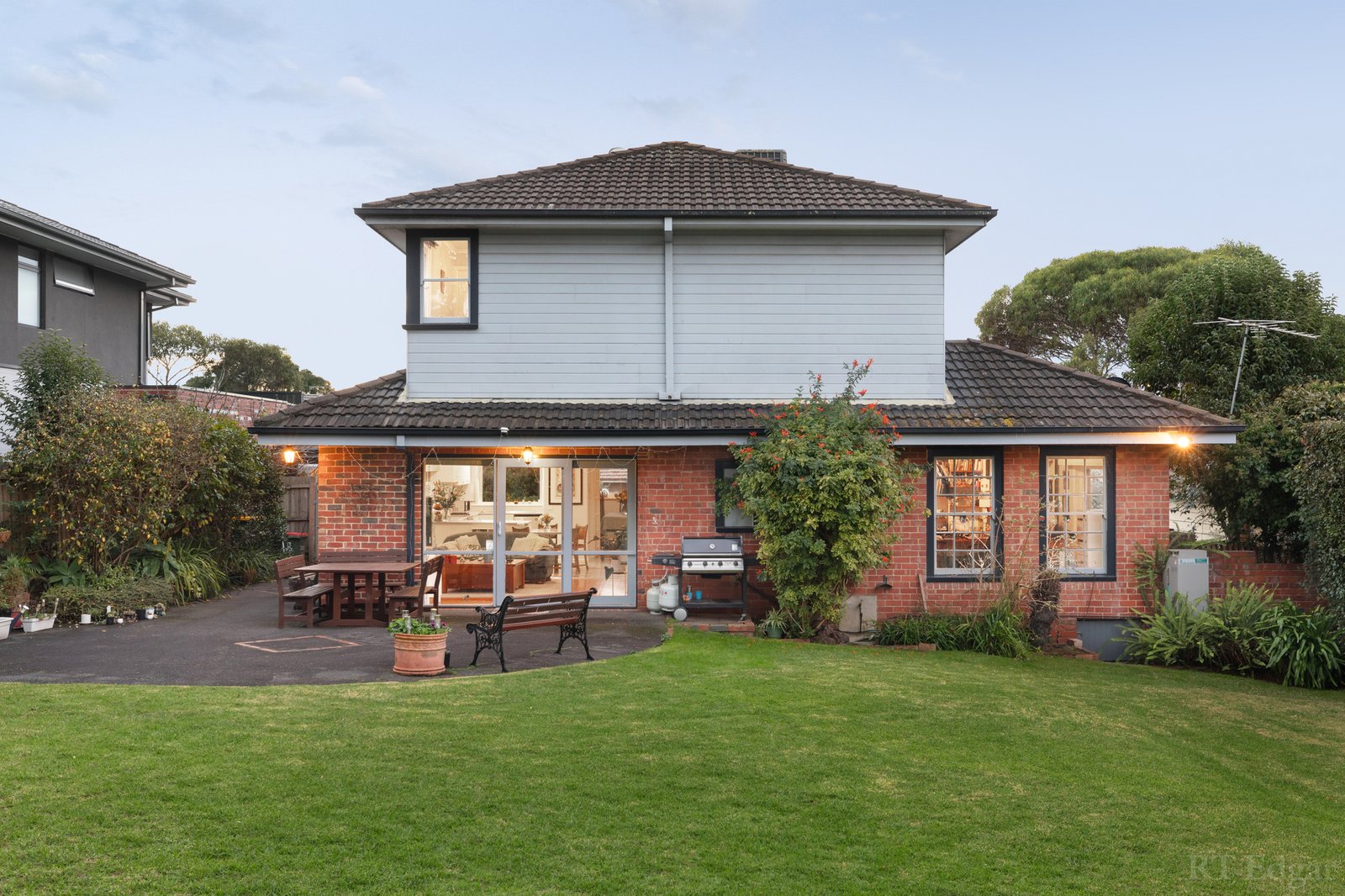 Real Estate and Property in 21 Clifton Street, Box Hill South, VIC