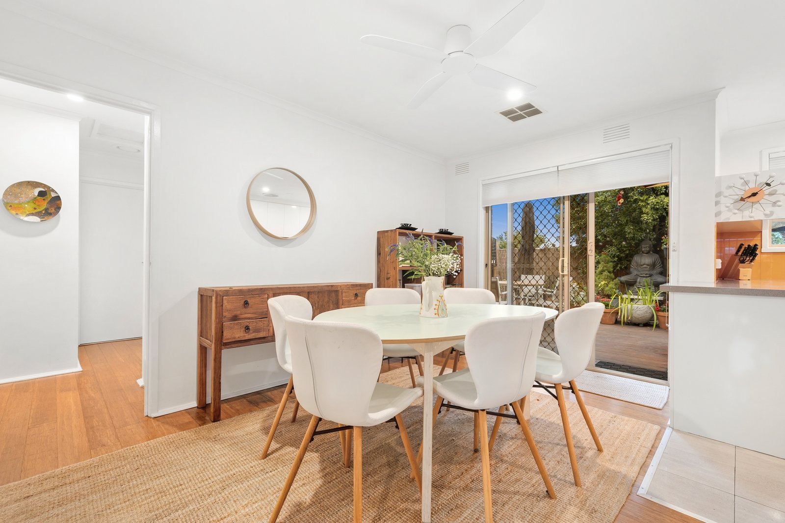 Gallery: 2/1 Closter Avenue