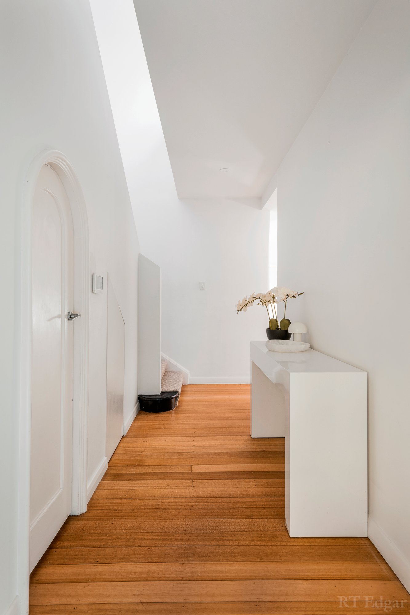 Real Estate and Property in 21 Cloverdale Avenue, Toorak, VIC