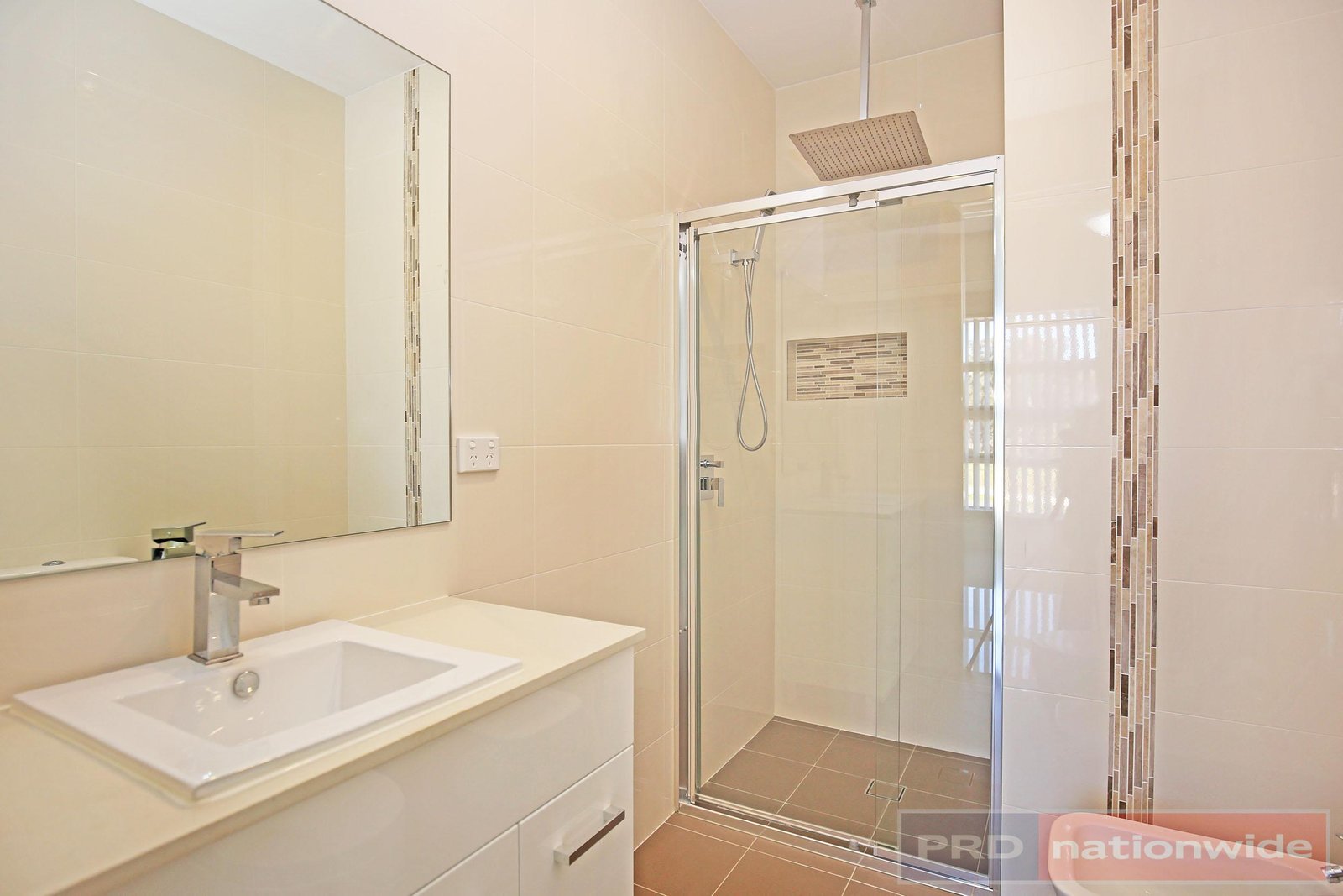 21 Coach Drive VOYAGER POINT 7