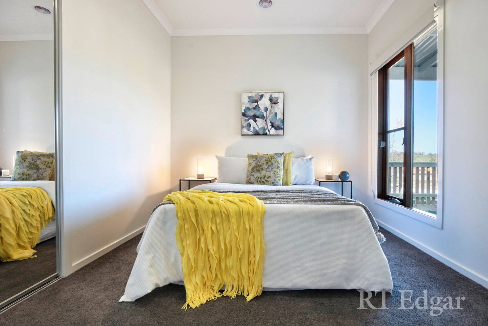 Real Estate and Property in 21 Collins Parade, Kyneton, VIC