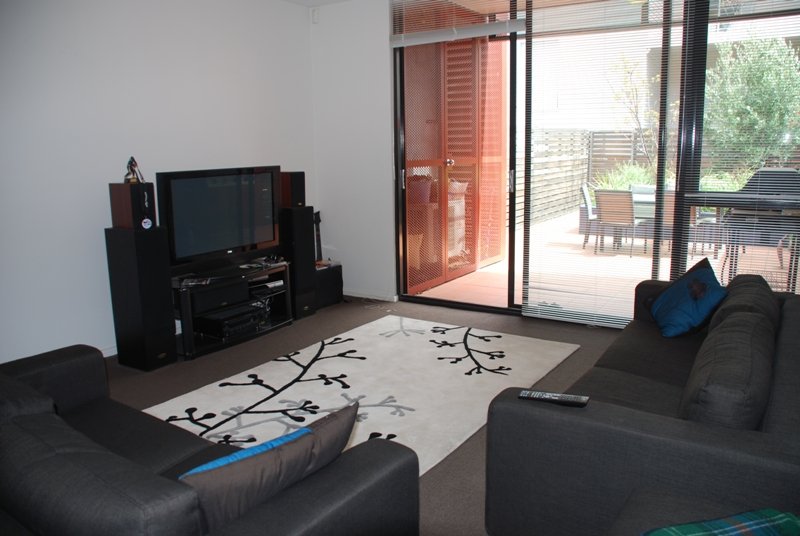 2/1 Collins Street HOBART 4