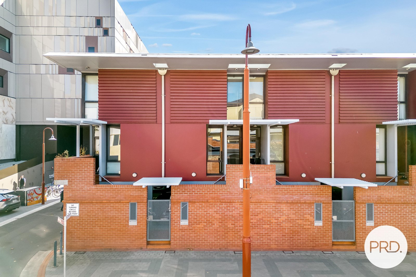 2/1 Collins Street HOBART 3