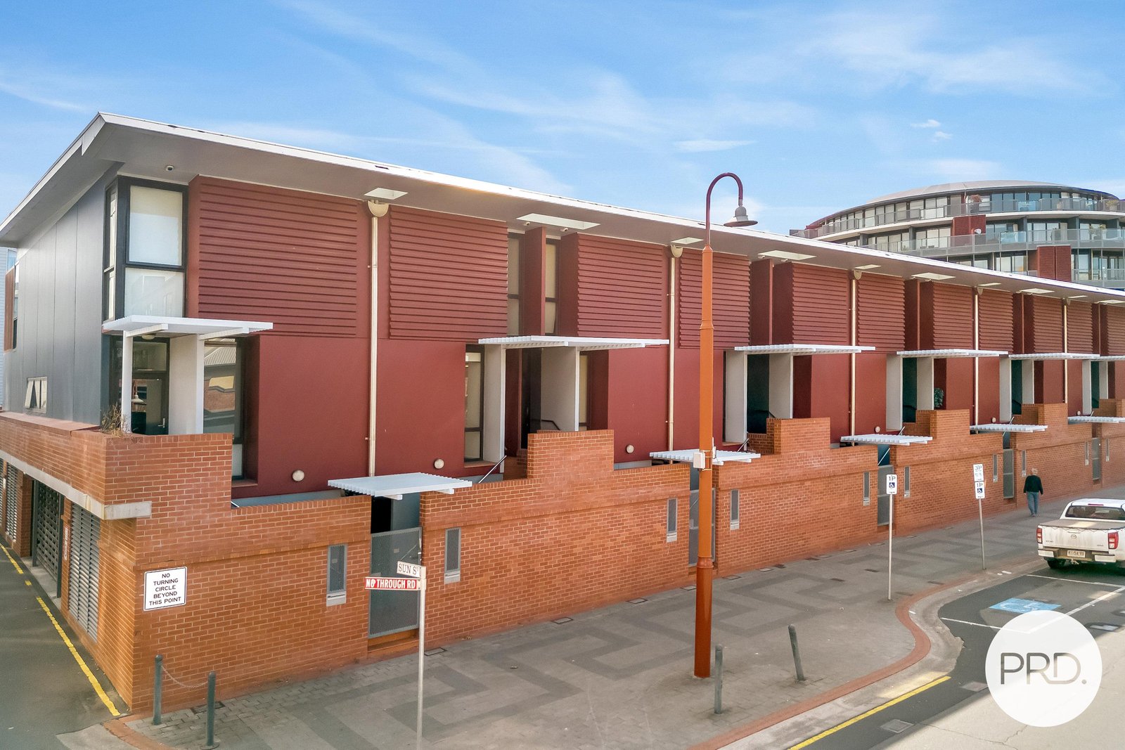 2/1 Collins Street HOBART 4