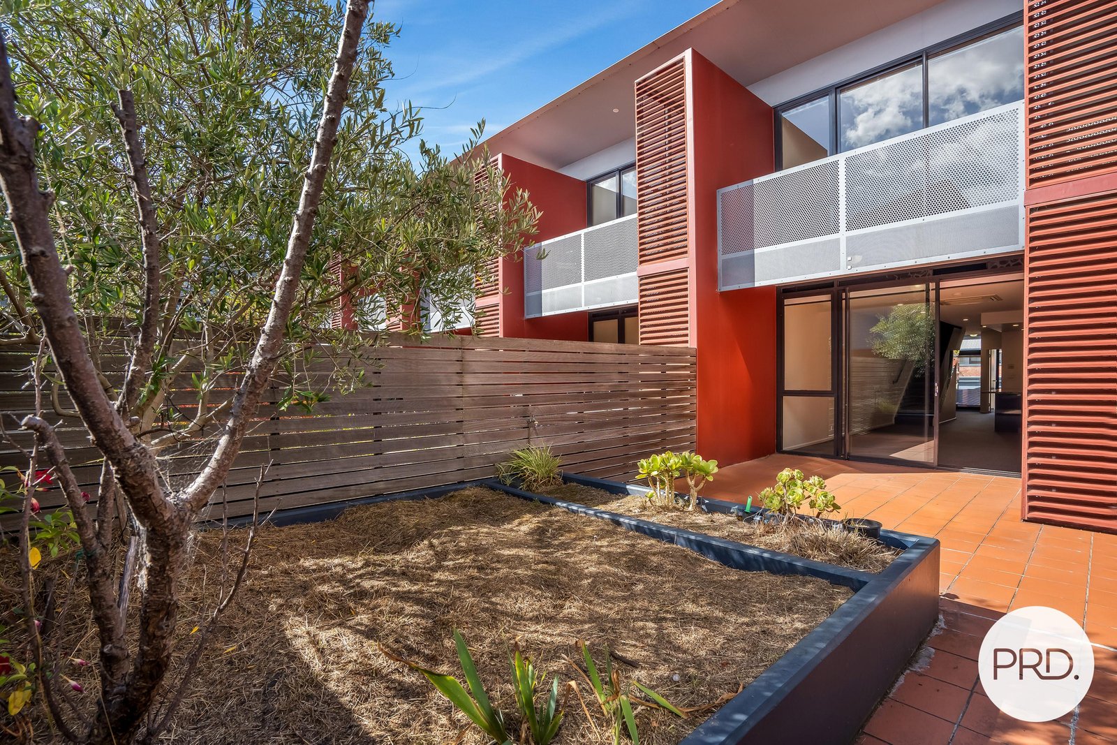 2/1 Collins Street HOBART 12