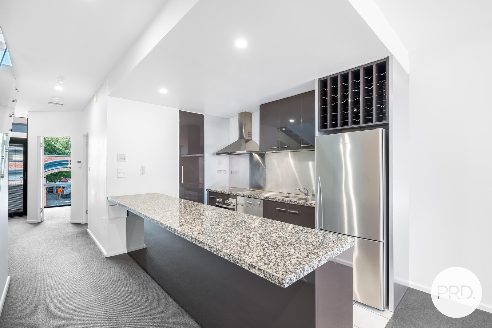 2/1 Collins Street HOBART 13