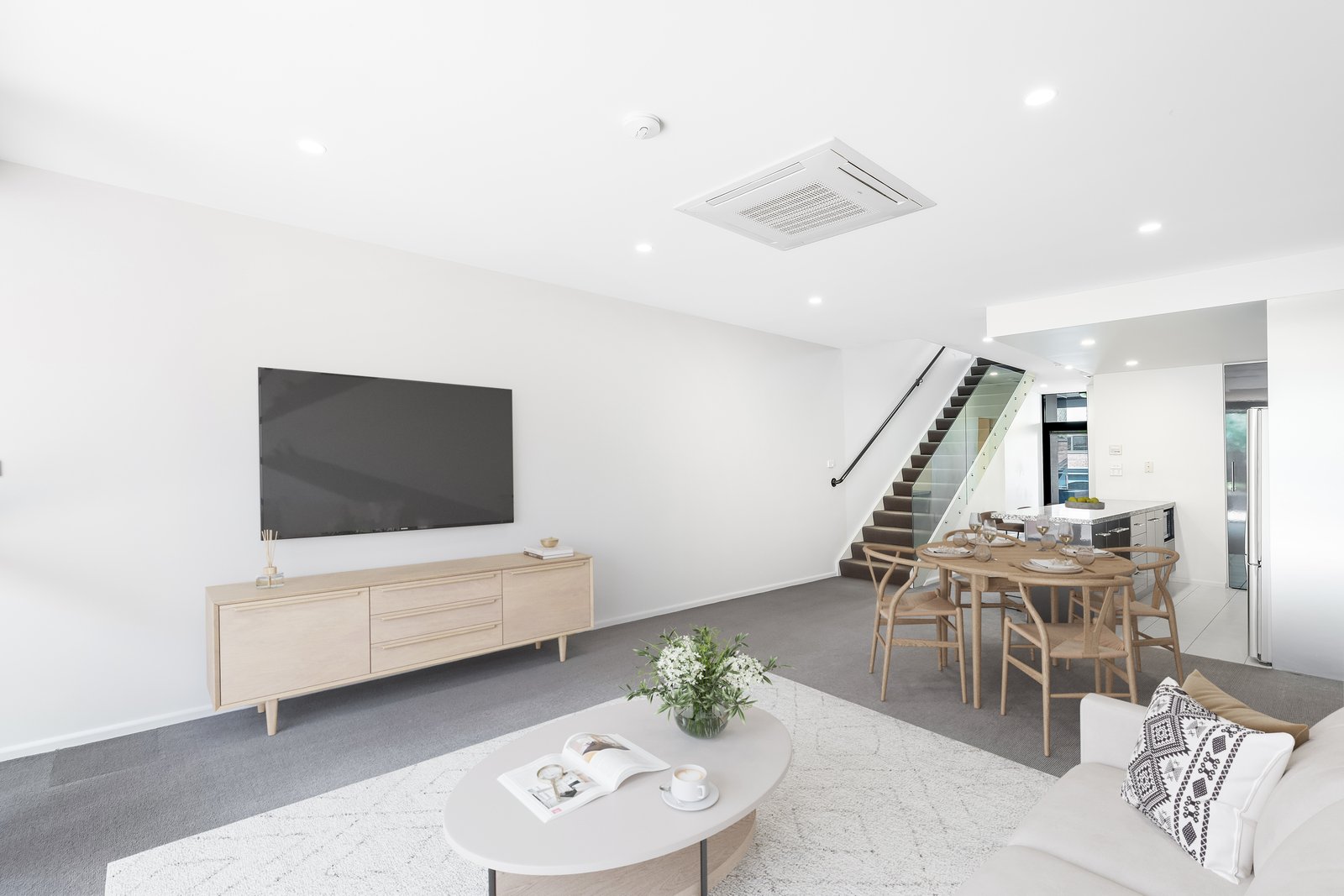 2/1 Collins Street HOBART 16