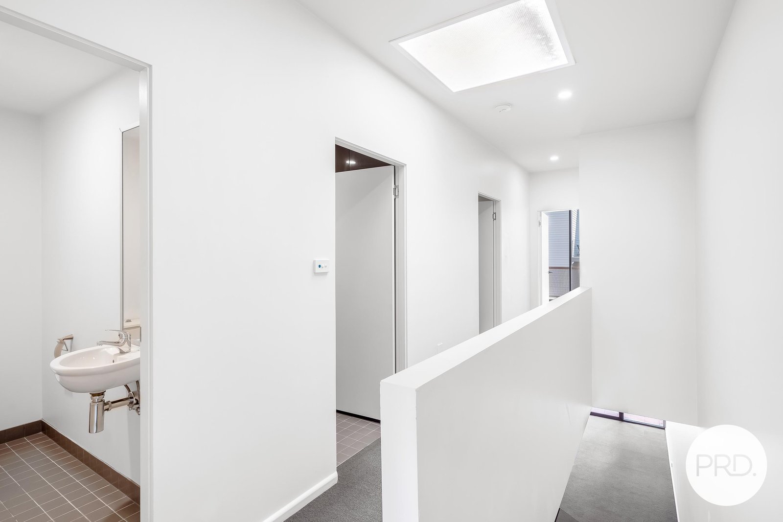 2/1 Collins Street HOBART 18