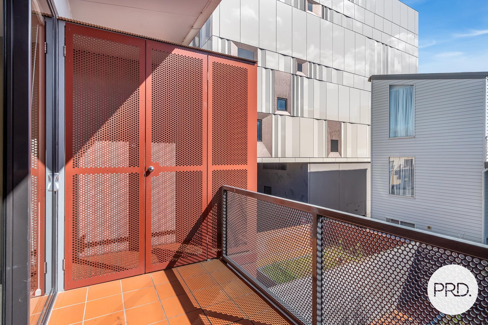 2/1 Collins Street HOBART 21