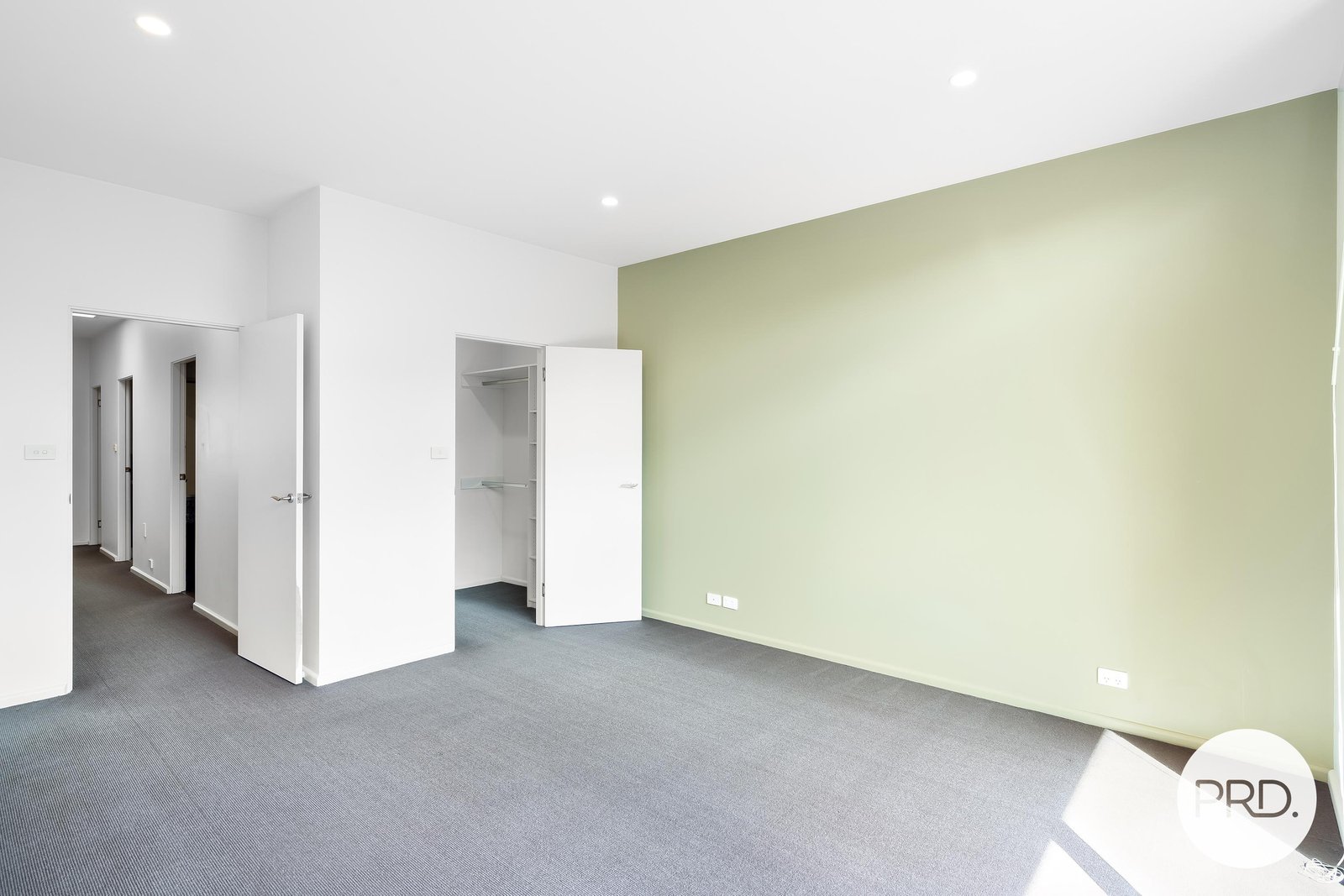2/1 Collins Street HOBART 23