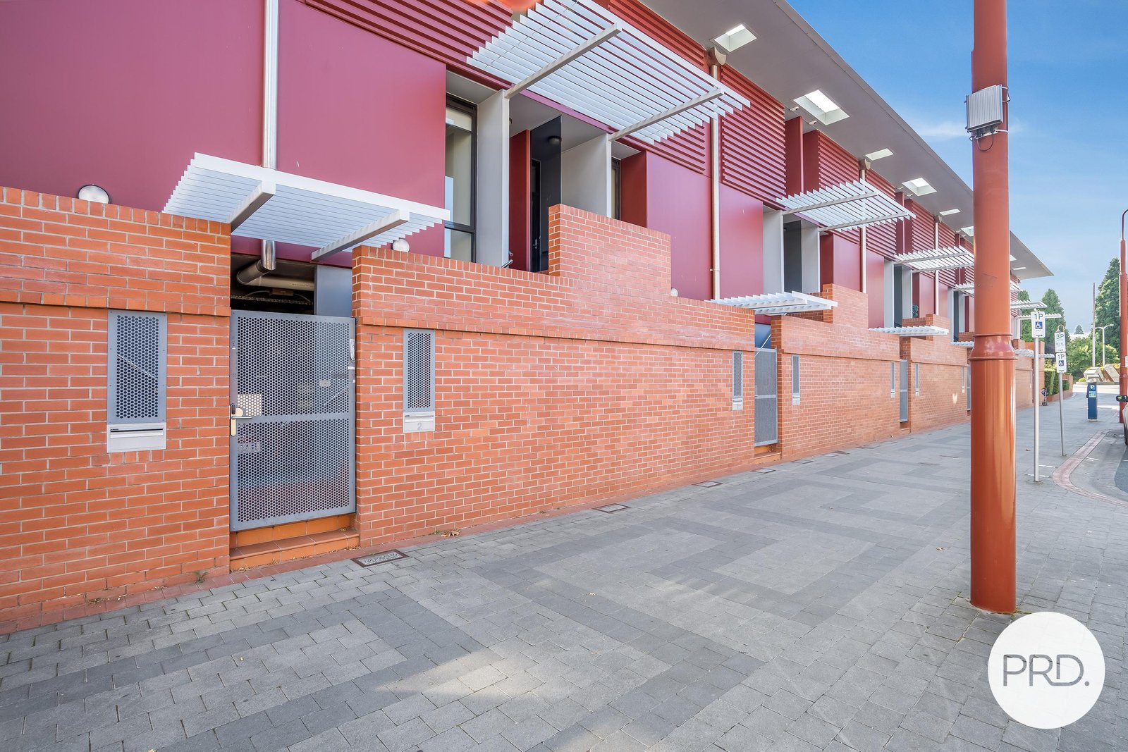 2/1 Collins Street HOBART 28