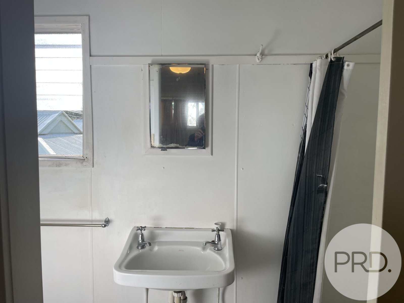 2/1 Collins Street NUNDAH 6