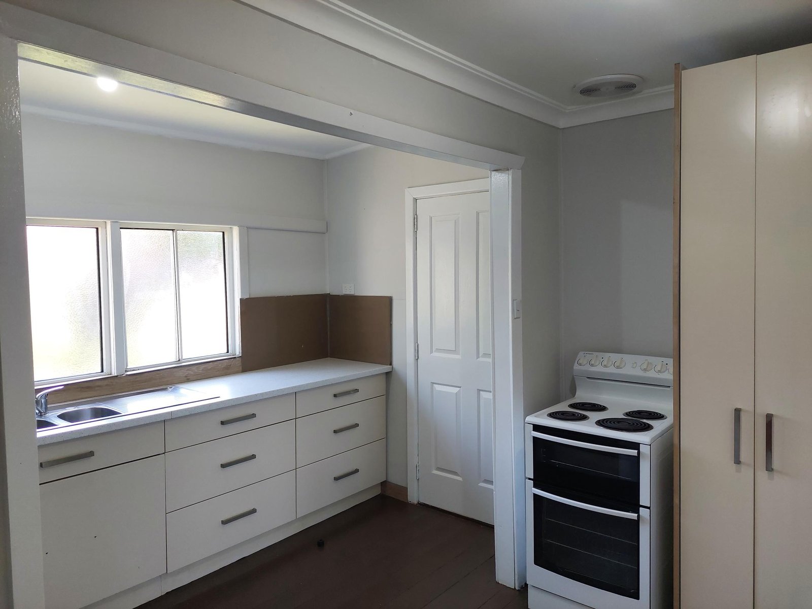 2/1 Colwell Street TUMUT 1