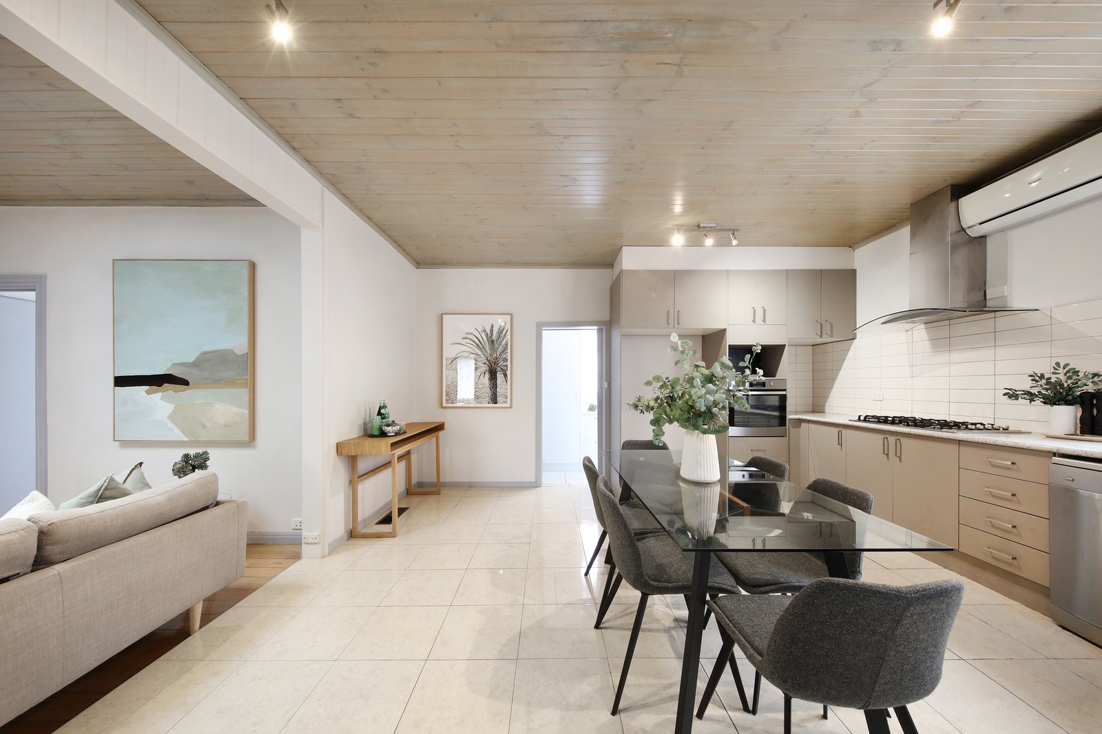 Gallery: 21 Connie Street