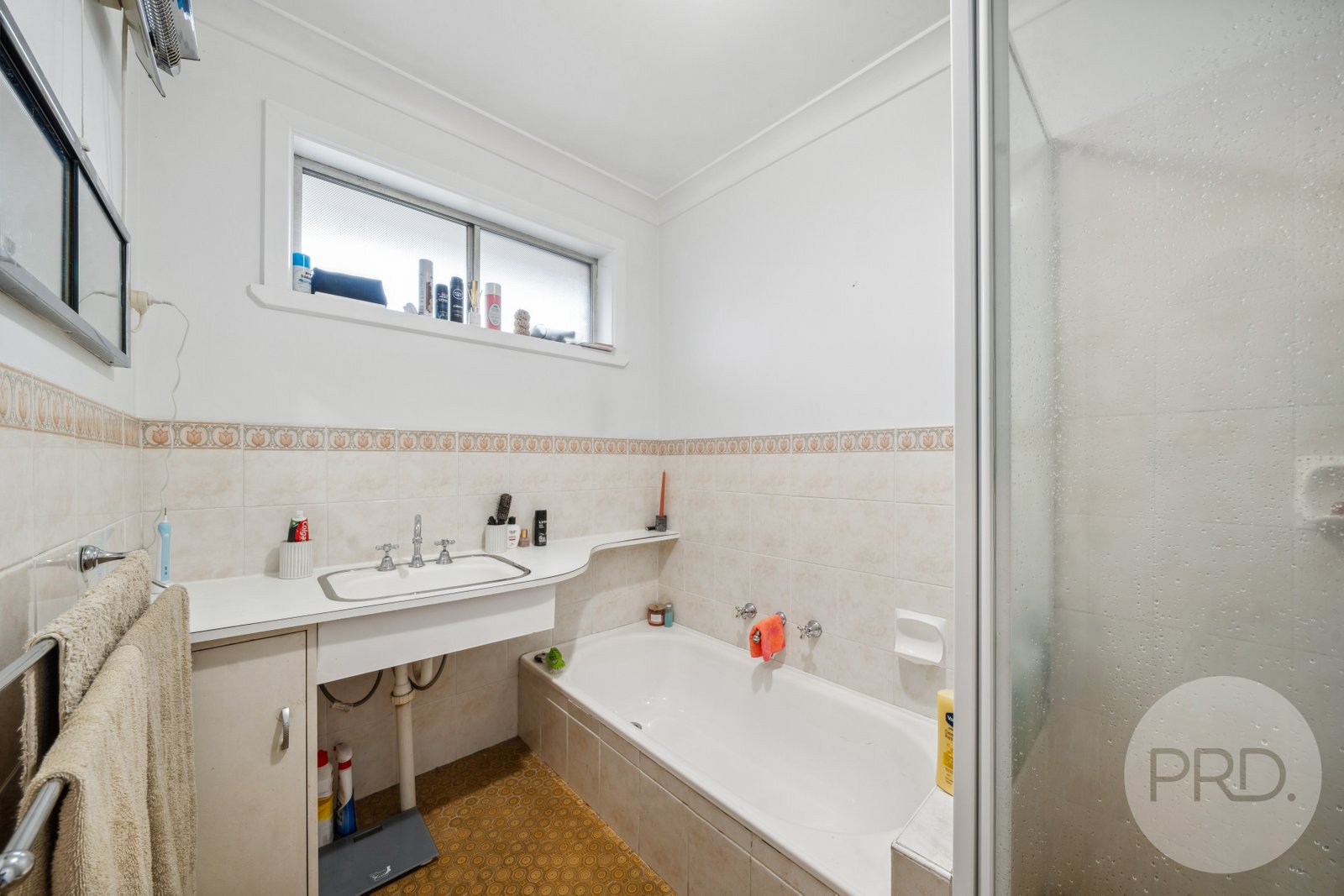 21 Cooinbil Crescent KOORINGAL 8