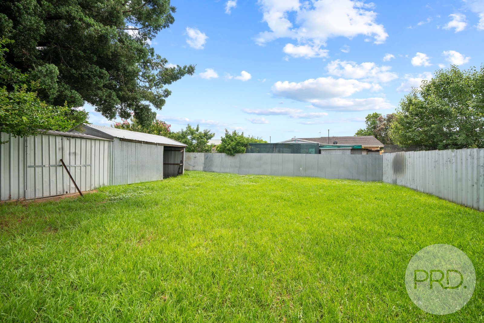 21 Cooinbil Crescent KOORINGAL 11