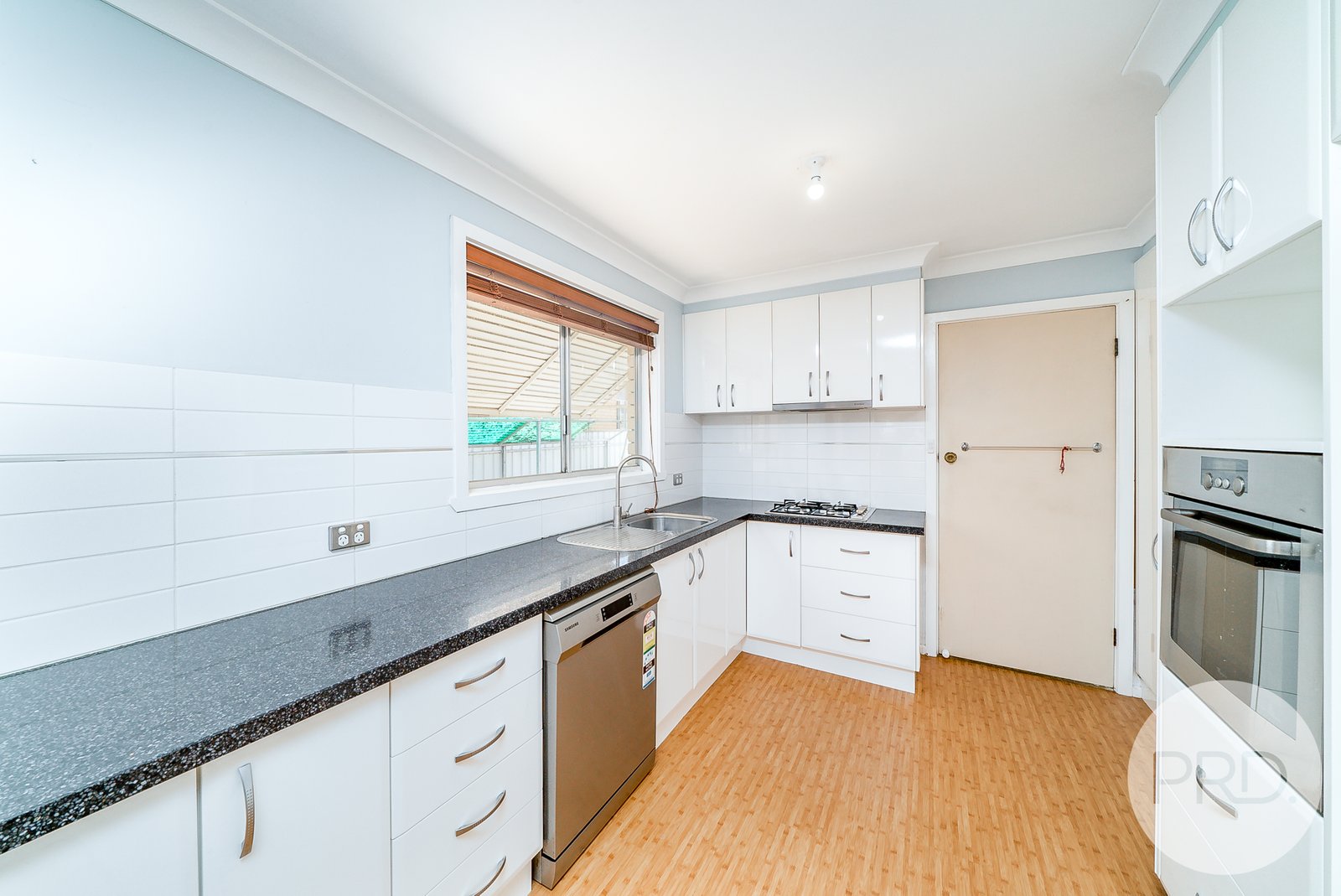 21 Cooinbil Crescent KOORINGAL 2