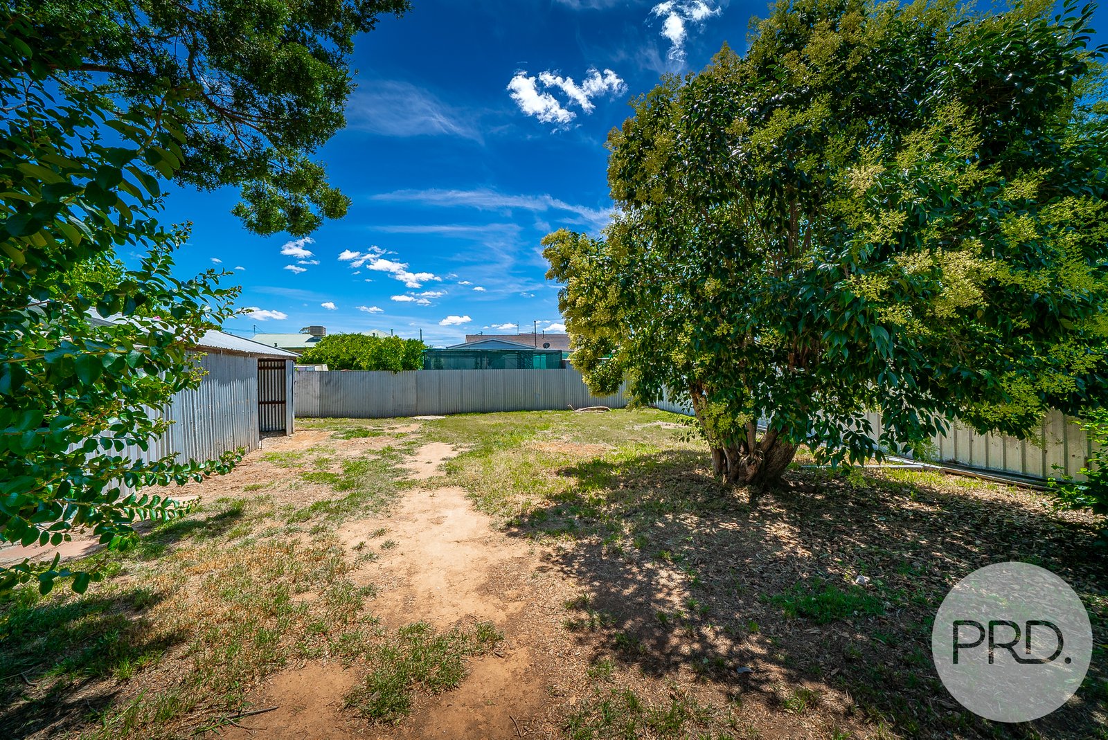 21 Cooinbil Crescent KOORINGAL 6