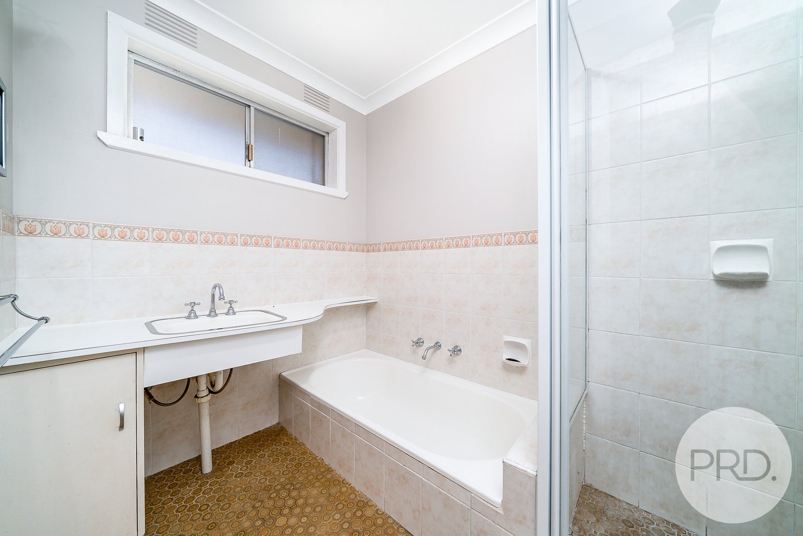 21 Cooinbil Crescent KOORINGAL 10