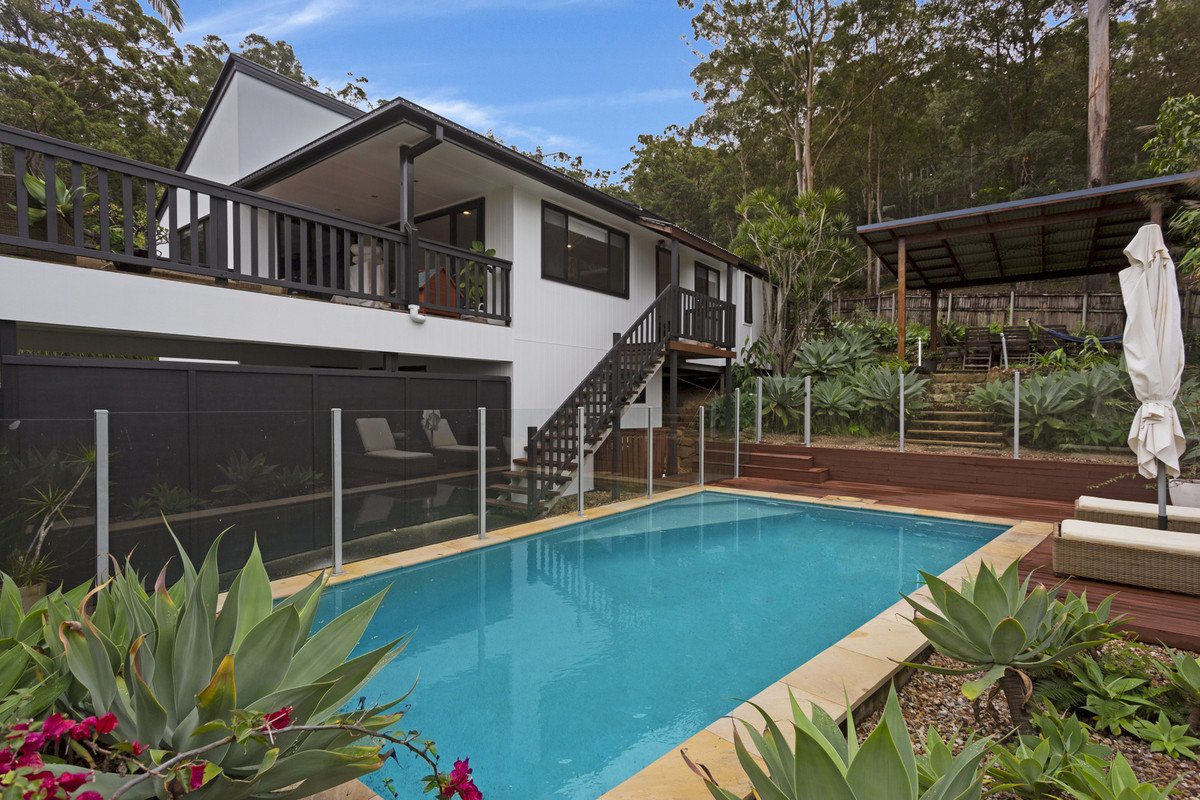 21 Coote Court Currumbin Waters 1