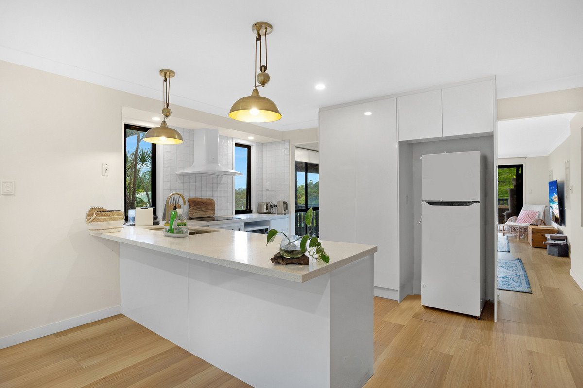 21 Coote Court Currumbin Waters 6