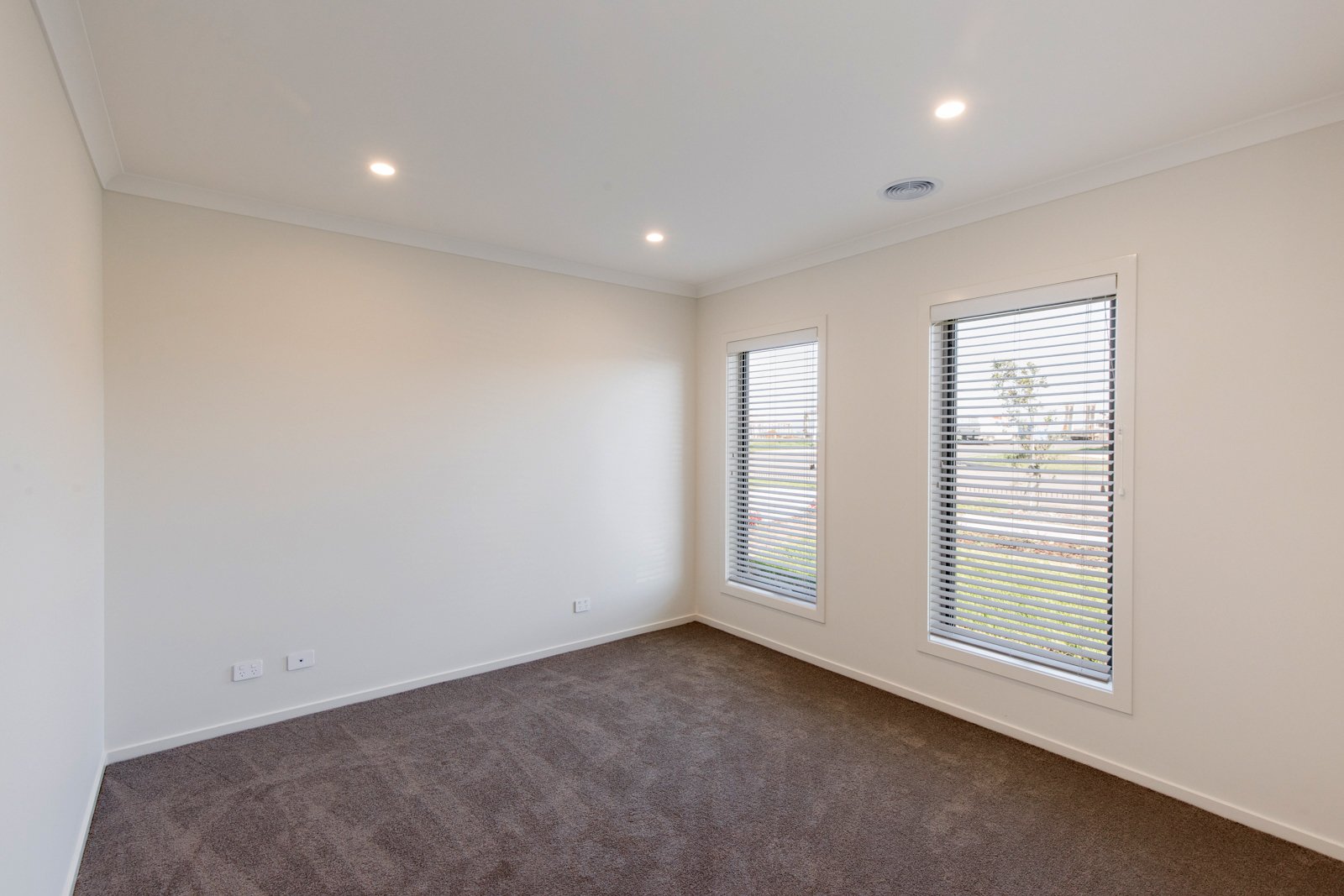 Gallery: 21 Cormorant Grange