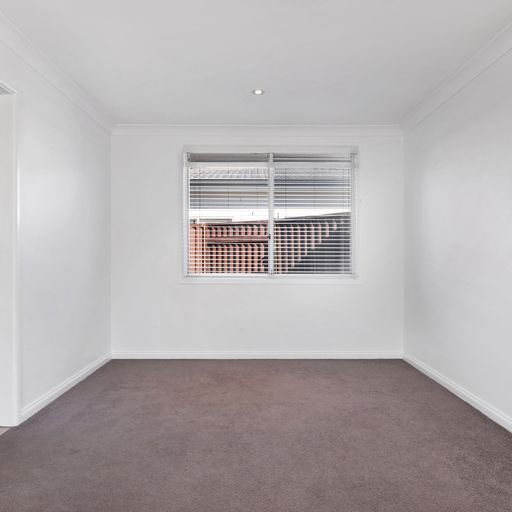 21 Corndew Crescent WERRINGTON DOWNS 8