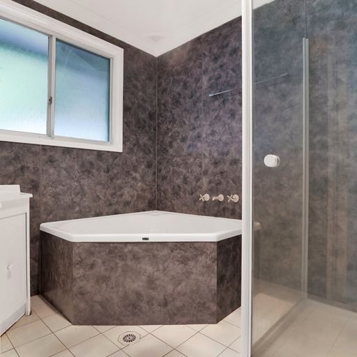 21 Corndew Crescent WERRINGTON DOWNS 13