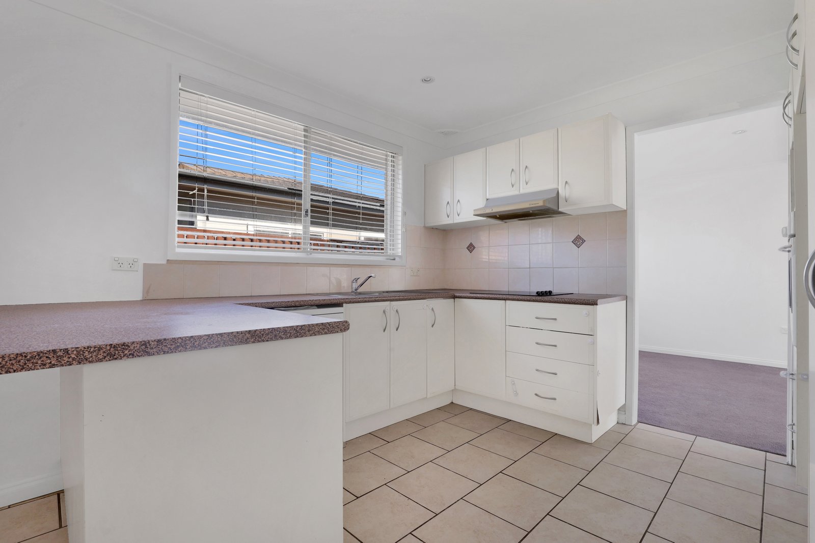 21 Corndew Crescent WERRINGTON DOWNS 9