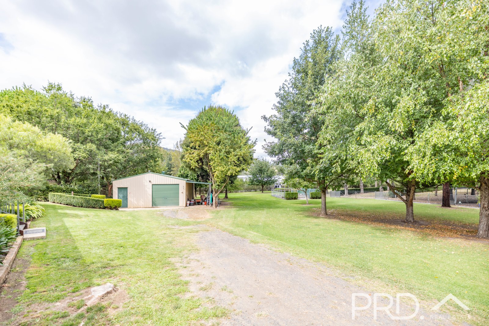 21 Cromwell Street ADELONG 26