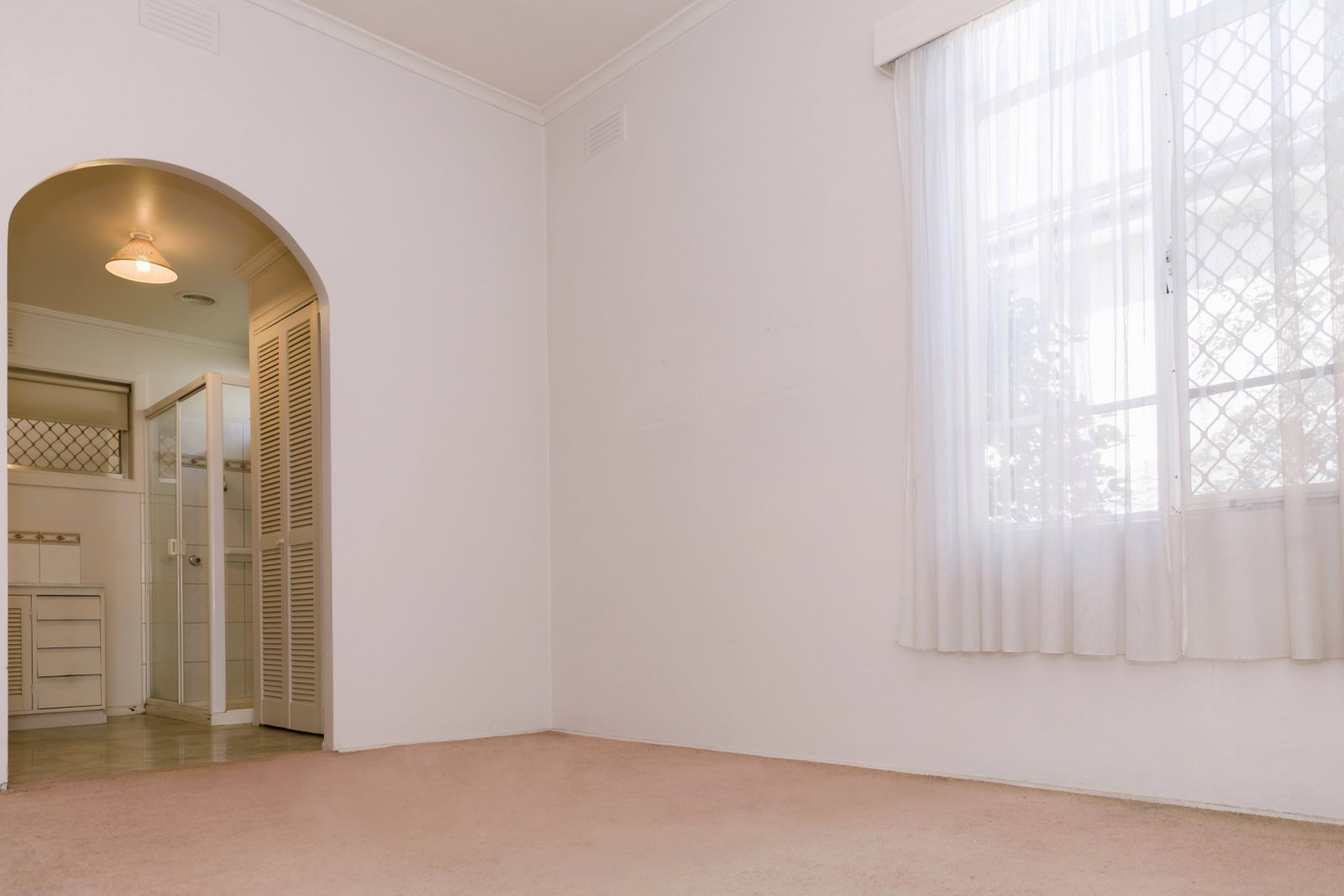Gallery: 21 Cromwell Street