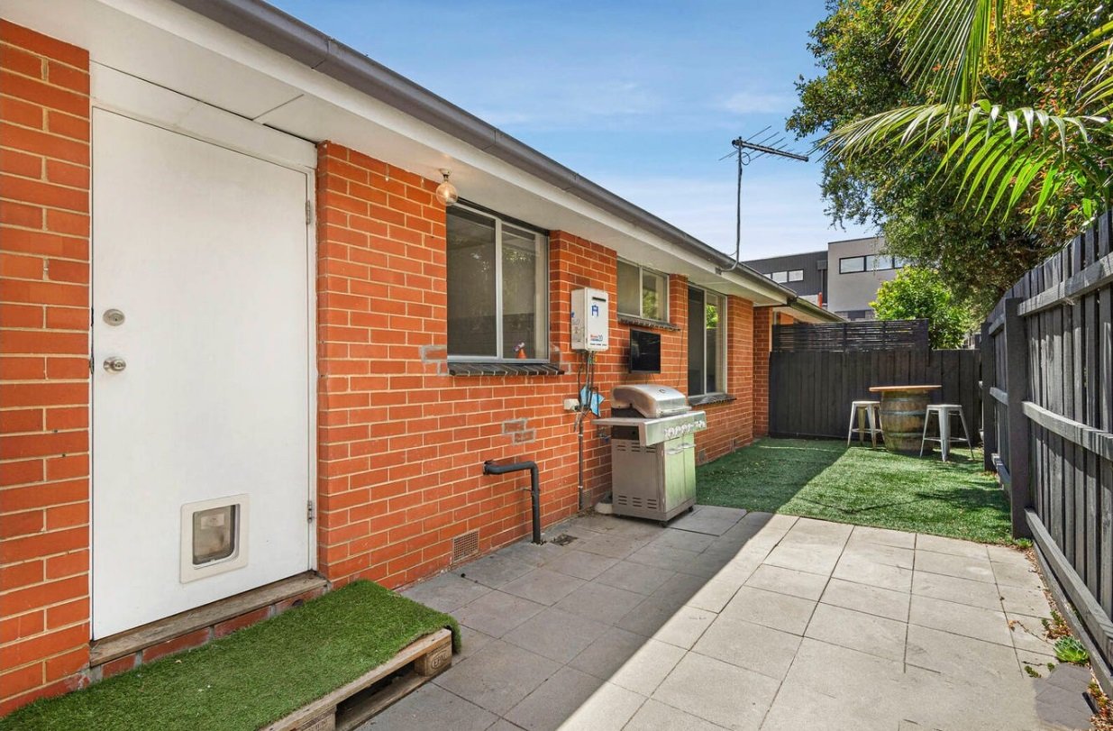 Gallery: 2/1 Crown Avenue