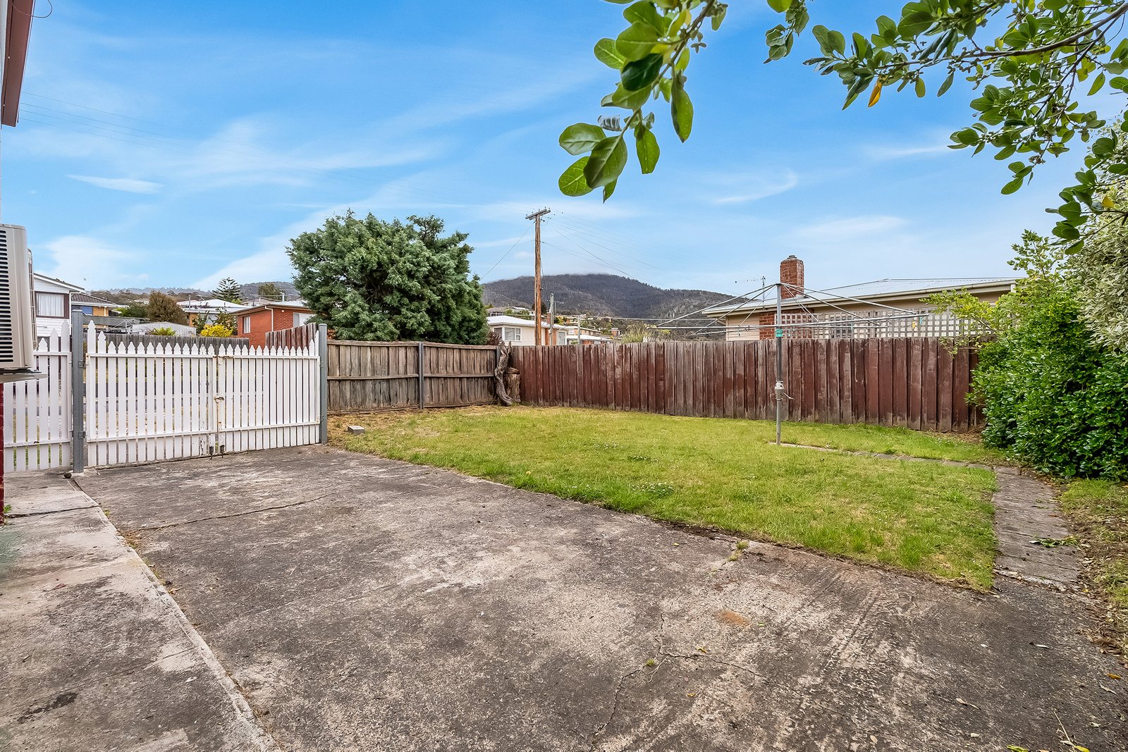 21 Croyden Avenue MONTROSE 9