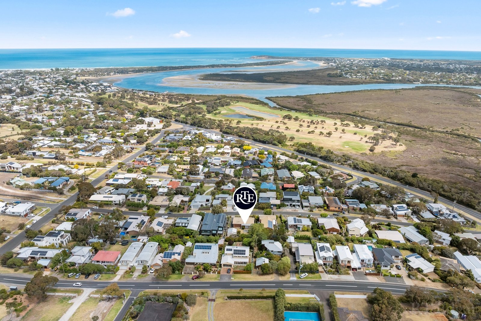 Real Estate and Property in 21 Cruickshank Avenue, Ocean Grove, VIC