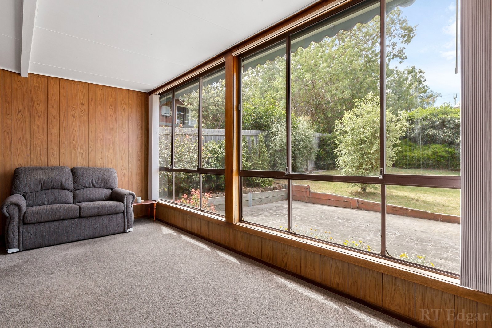 Real Estate and Property in 21 Cruickshank Avenue, Ocean Grove, VIC