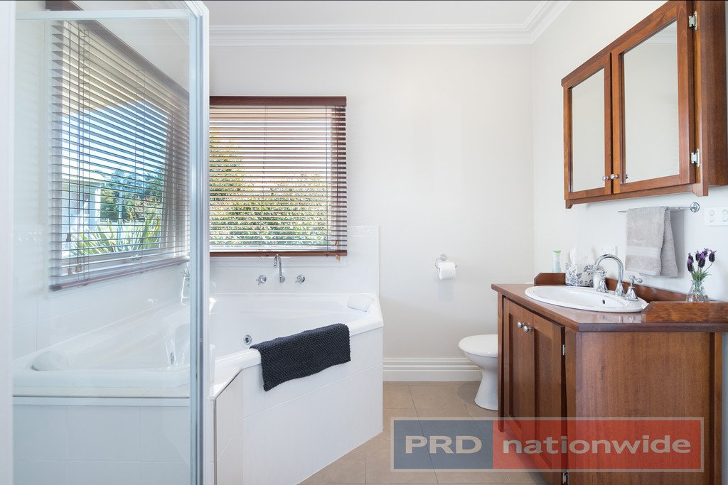 21 Cynthia Court HADDON 8