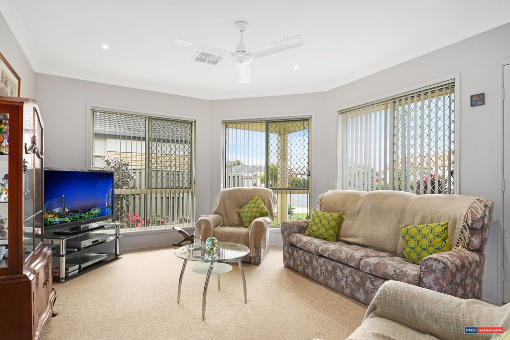21 Dartmouth Court VARSITY LAKES 6