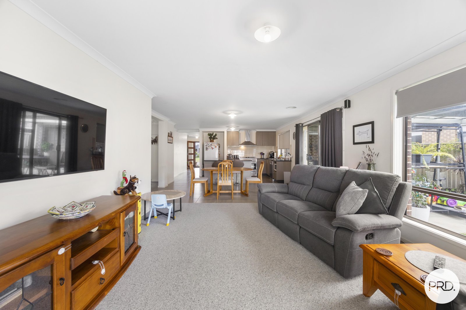 21 Deakin Drive DELACOMBE 7