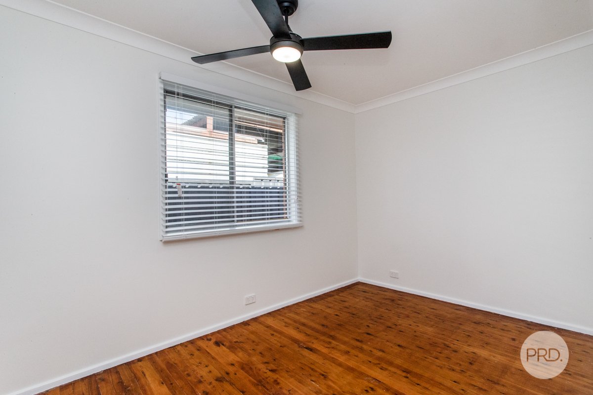 21 Deborah Crescent,  CAMBRIDGE PARK 7