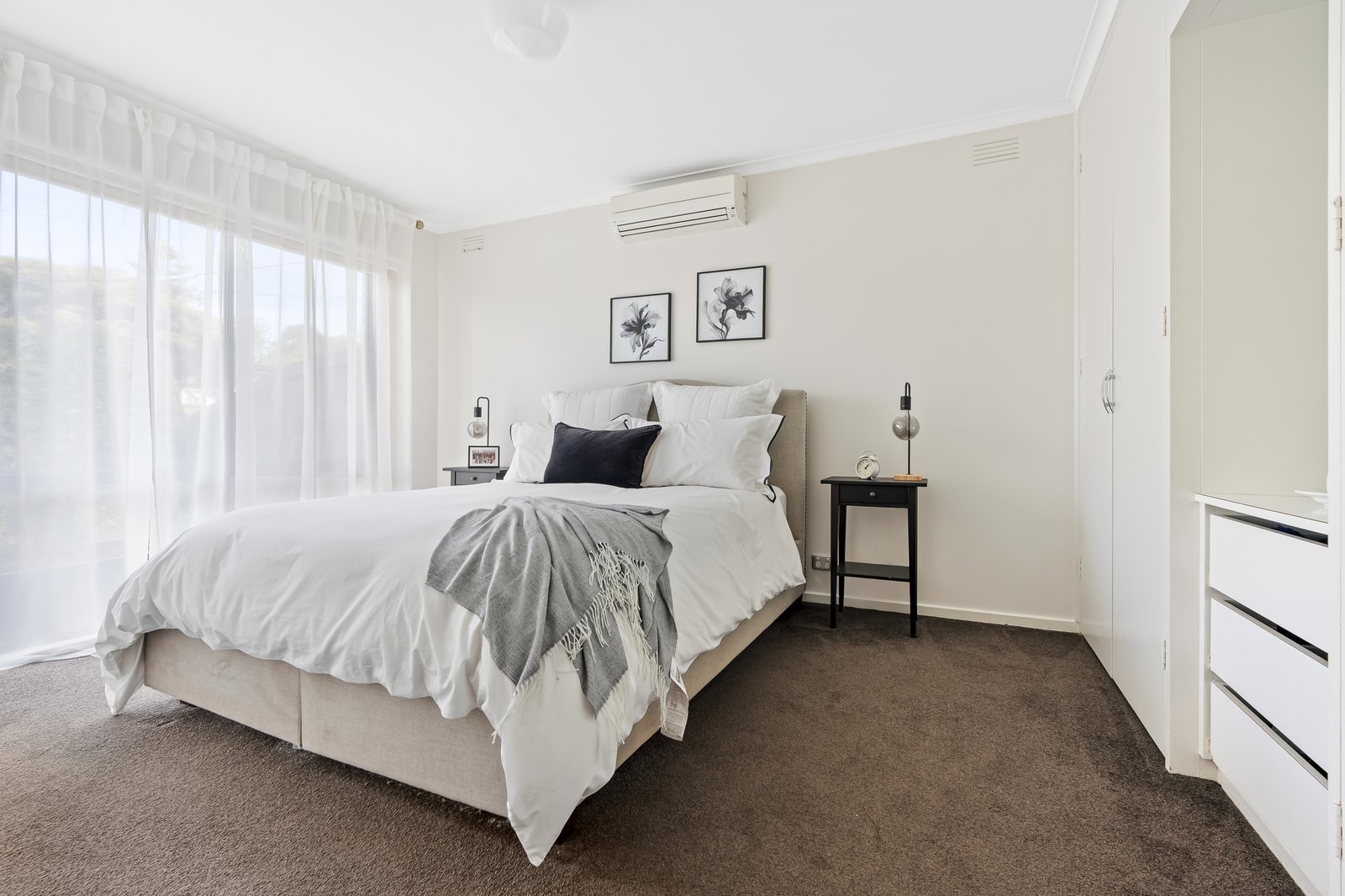 Real Estate and Property in 21 Dellfield Drive, Templestowe Lower, VIC