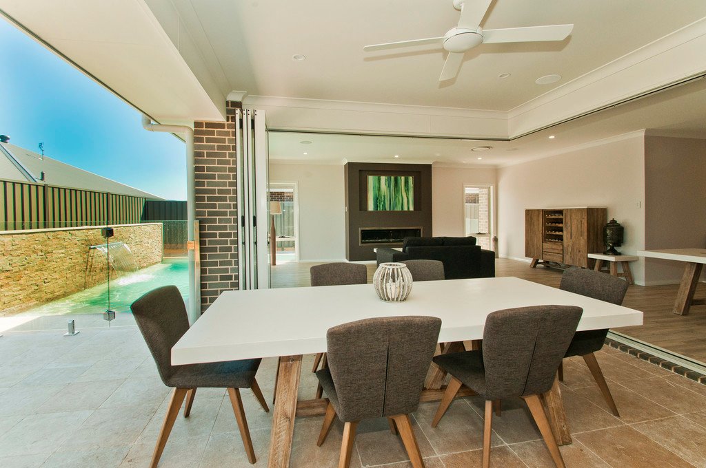 21 Deltaview Avenue HAYWARDS BAY 2