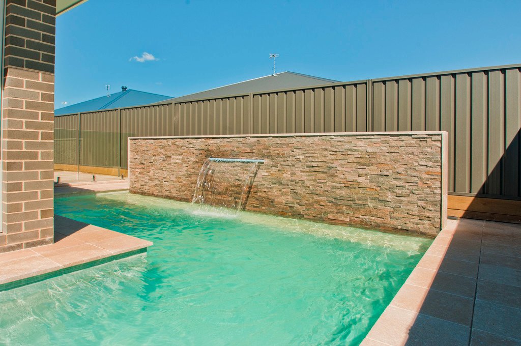 21 Deltaview Avenue HAYWARDS BAY 14