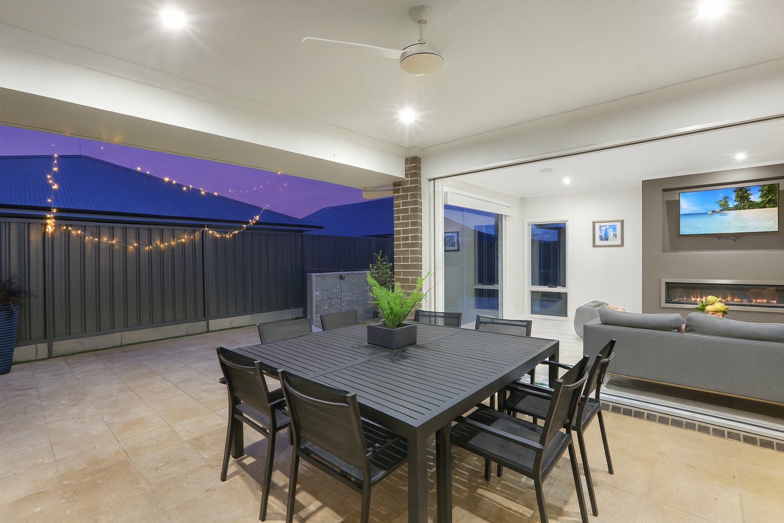 21 Deltaview Avenue HAYWARDS BAY 12