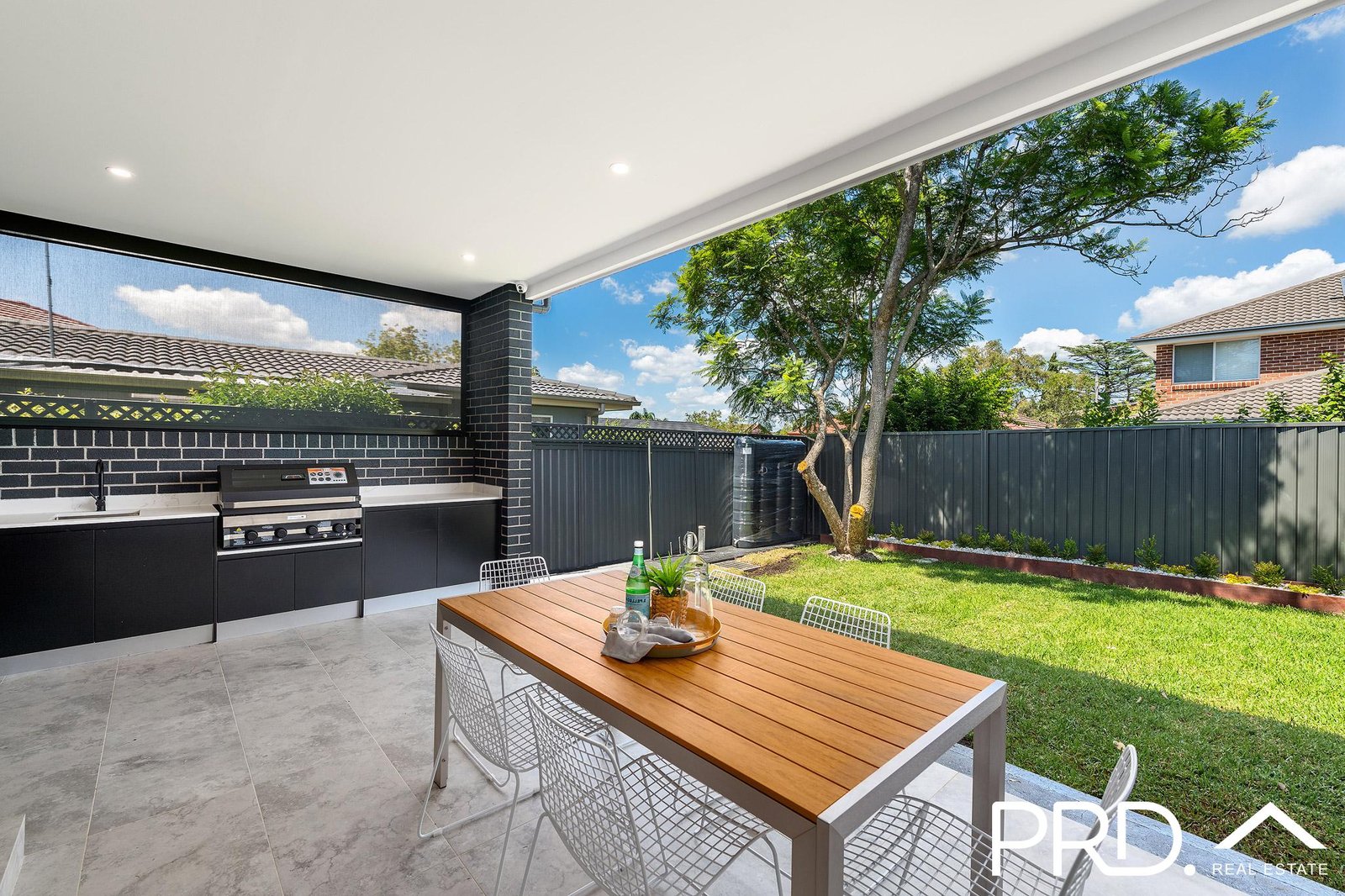 21 Denny Road PICNIC POINT 8