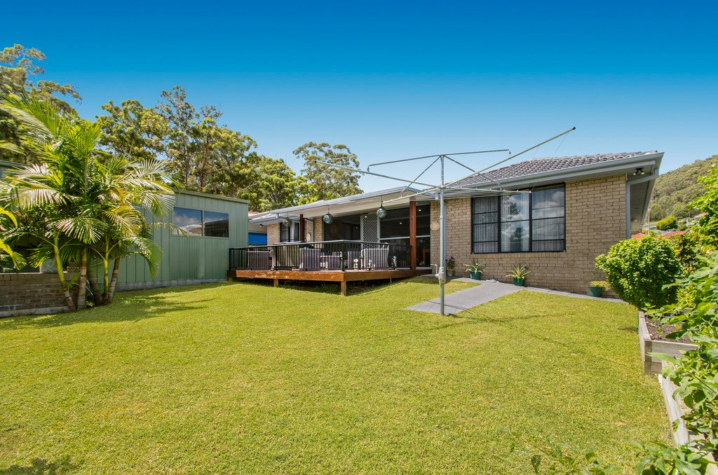 21 Diamentina Way LAKEWOOD 12