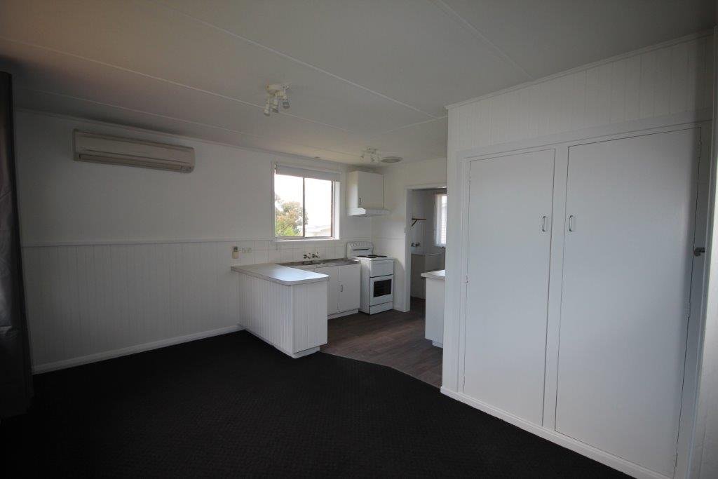 21 Dickson Street GLENORCHY 5