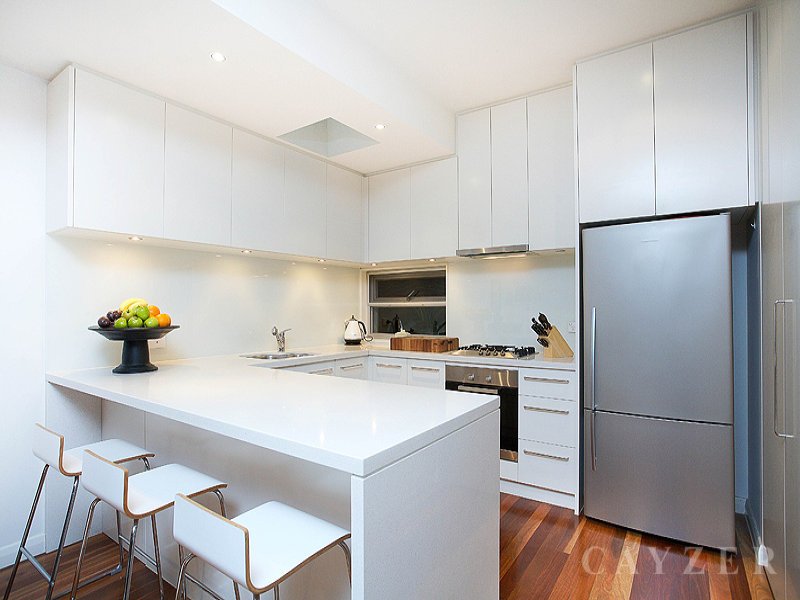 Gallery: 21 Dinsdale Street
