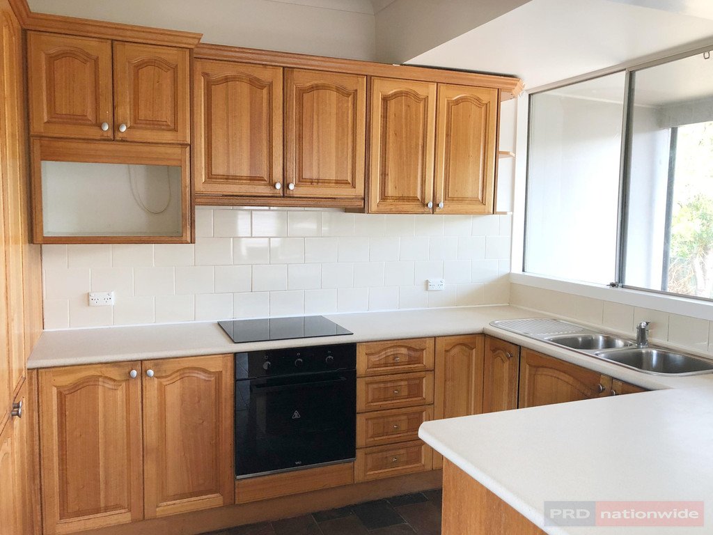 21 Doris Street PICNIC POINT 6