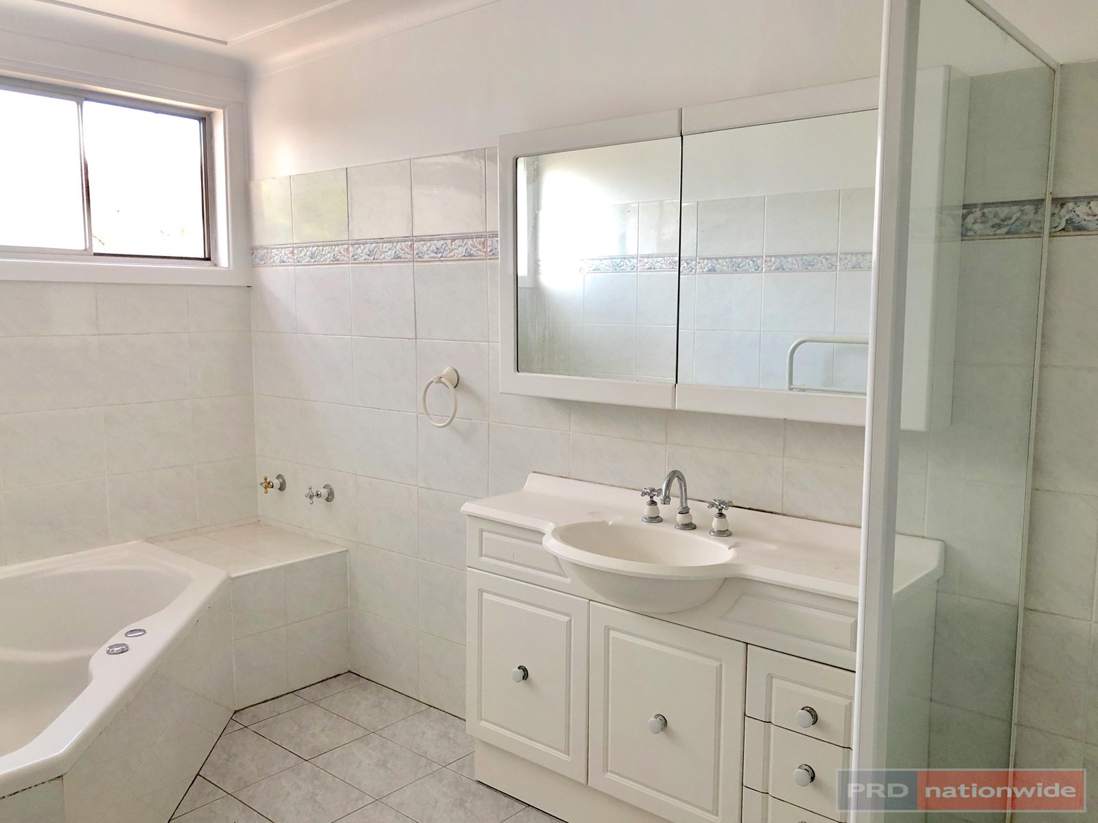 21 Doris Street PICNIC POINT 7